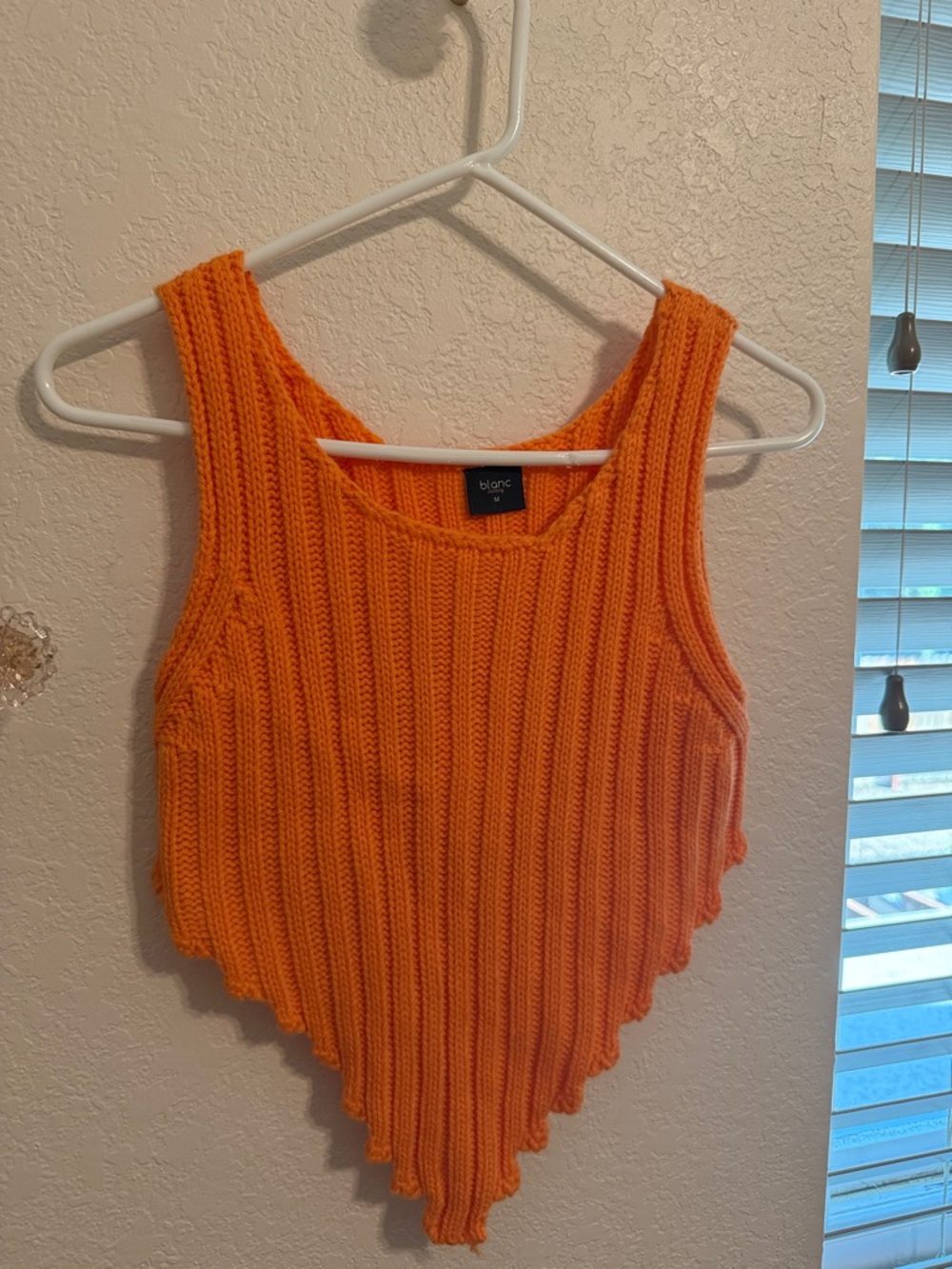 Blanc Orange Ribbed Pointed-Hem Knit Tank